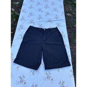 Ralph Lauren Active Women's Shorts Size 14 Black White Pinstripe Summer Spring‎